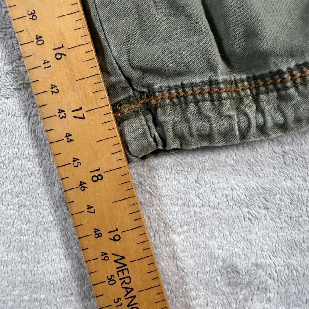 Guess Capris Womens 32 Olive Green Cargo Utility Y2K Cropped Pants AD9111 180020 - Picture 8 of 11